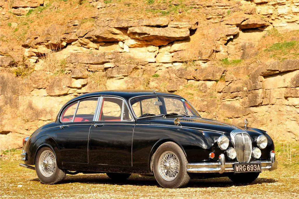 1962, Daimler V8 250 - $ 14,000