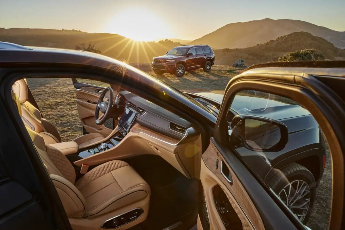 Alineación del Grand Cherokee L 2021