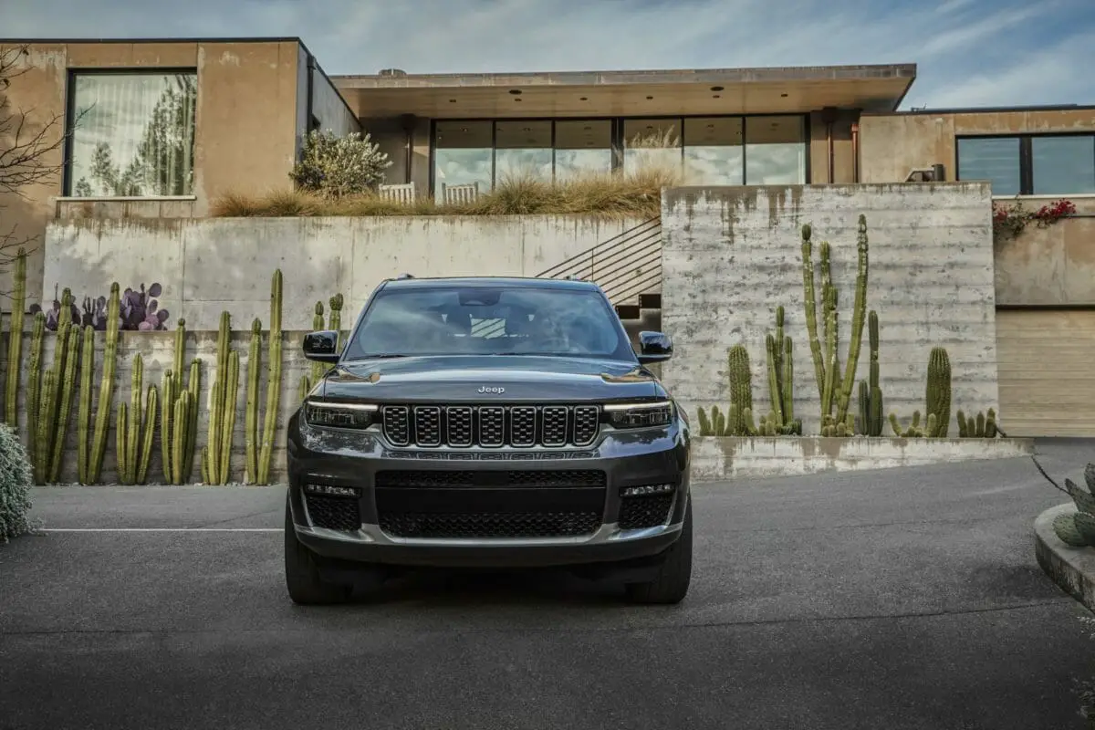 Alineación del Grand Cherokee L 2021