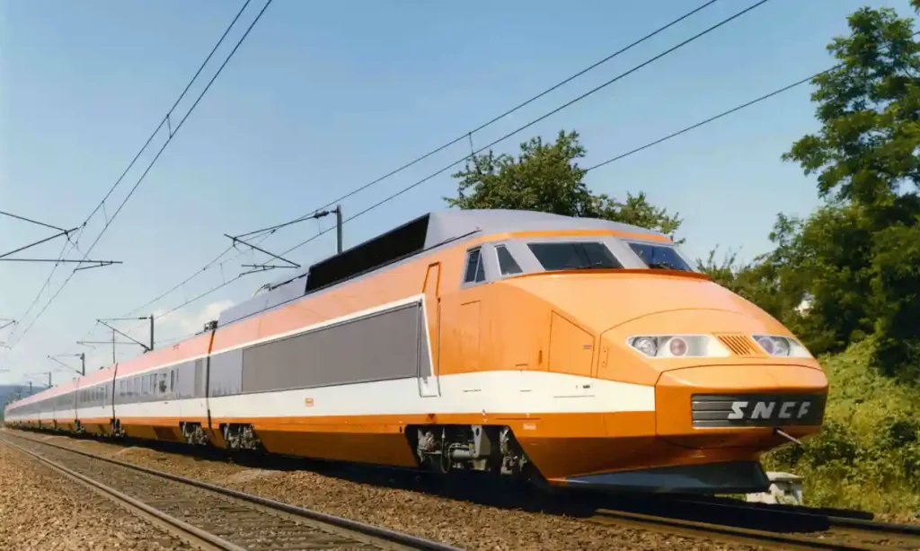 ¿Por qué Estados Unidos no tiene trenes de alta velocidad? ¿Deberían?