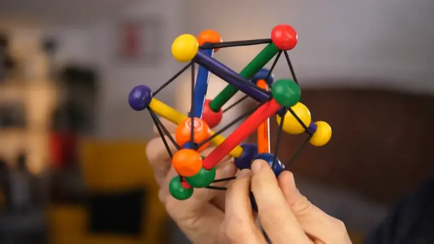 Un acto de equilibrio: de las mesas tambaleantes a los módulos de aterrizaje de la NASA: