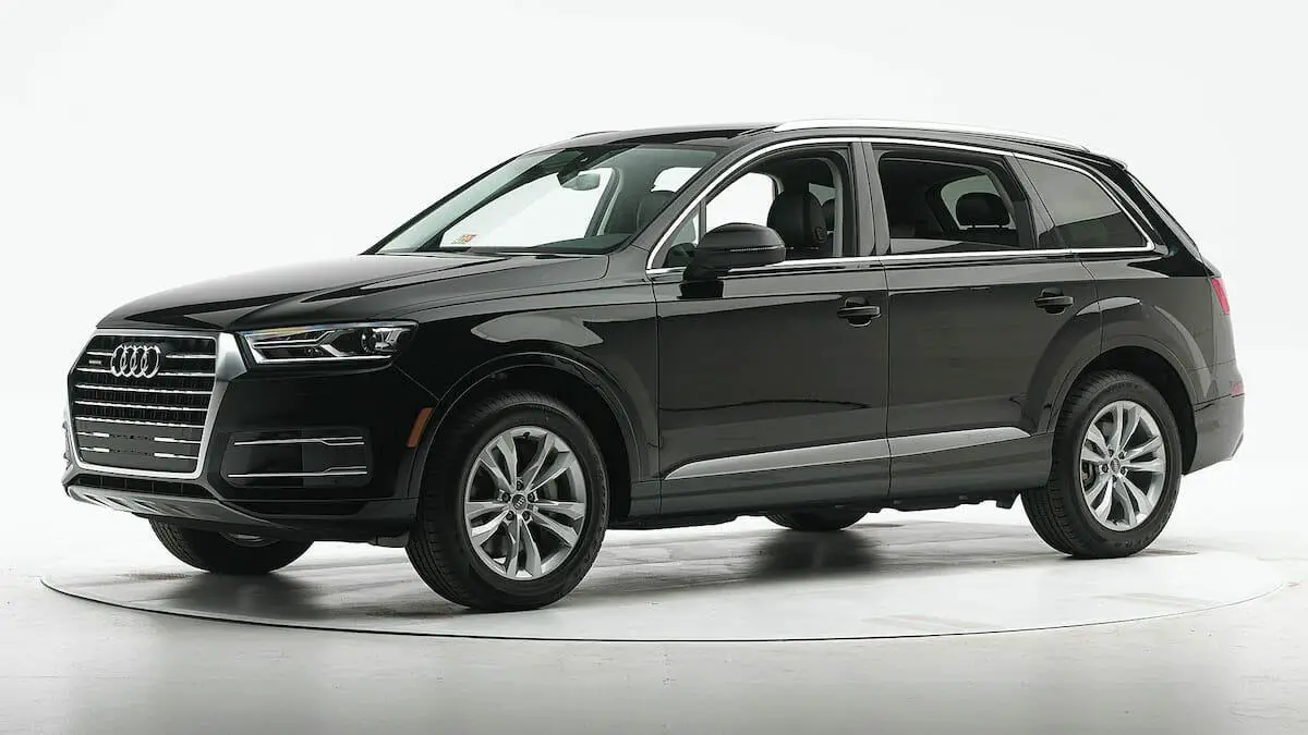 Audi Q2018 7