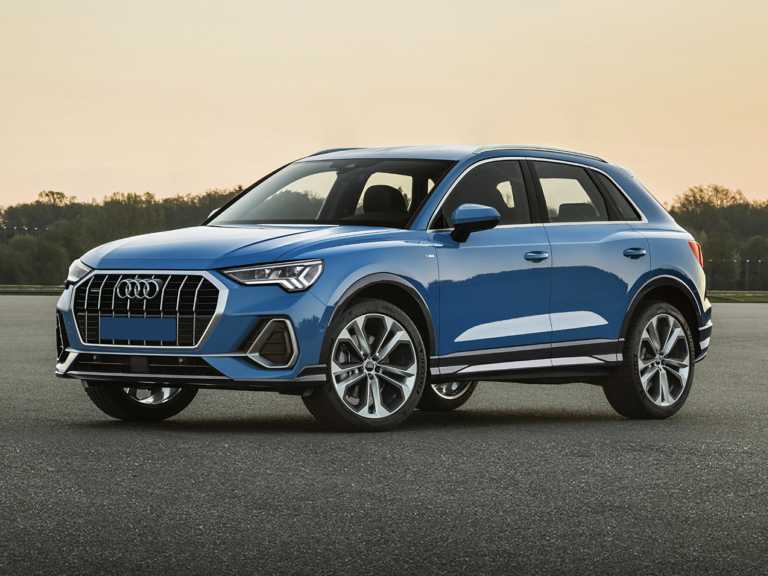 Modelo Audi: Azul 2021 Q3