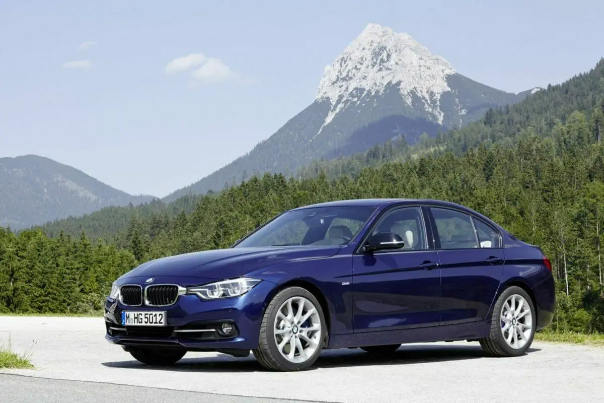BMW Serie 3 F30 - Foto de BMW