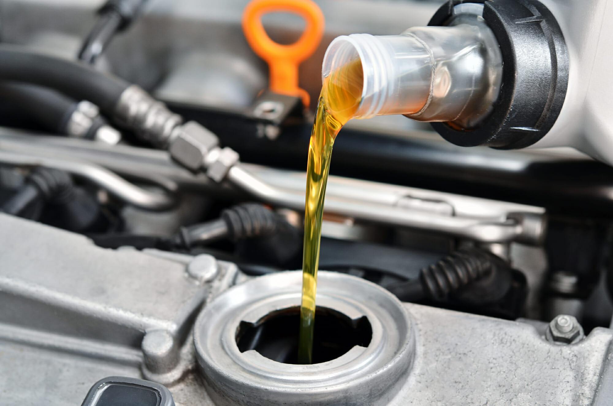 Cambio de aceite en el coche