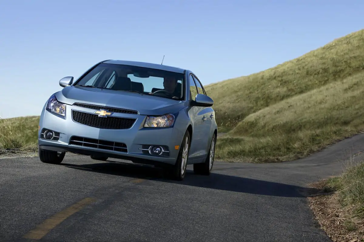 Chevrolet Cruze LTZ 2013 - Foto por Chevrolet
