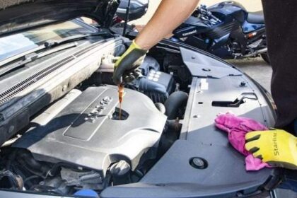Cómo cambiar el aceite de tu coche de la forma correcta