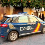 Cómo convertir un coche normal en un coche de policía