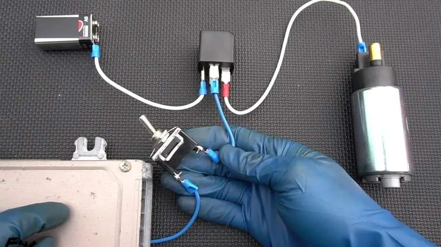 Cómo instalar un interruptor de apagado oculto en su automóvil o pick up