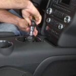 Cómo instalar un kit de ángulos en el coche