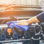 Cómo LIMPIAR el compartimiento del motor del coche