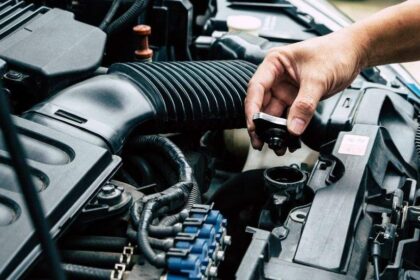 Cómo lavar rápidamente el sistema de enfriamiento de su automóvil