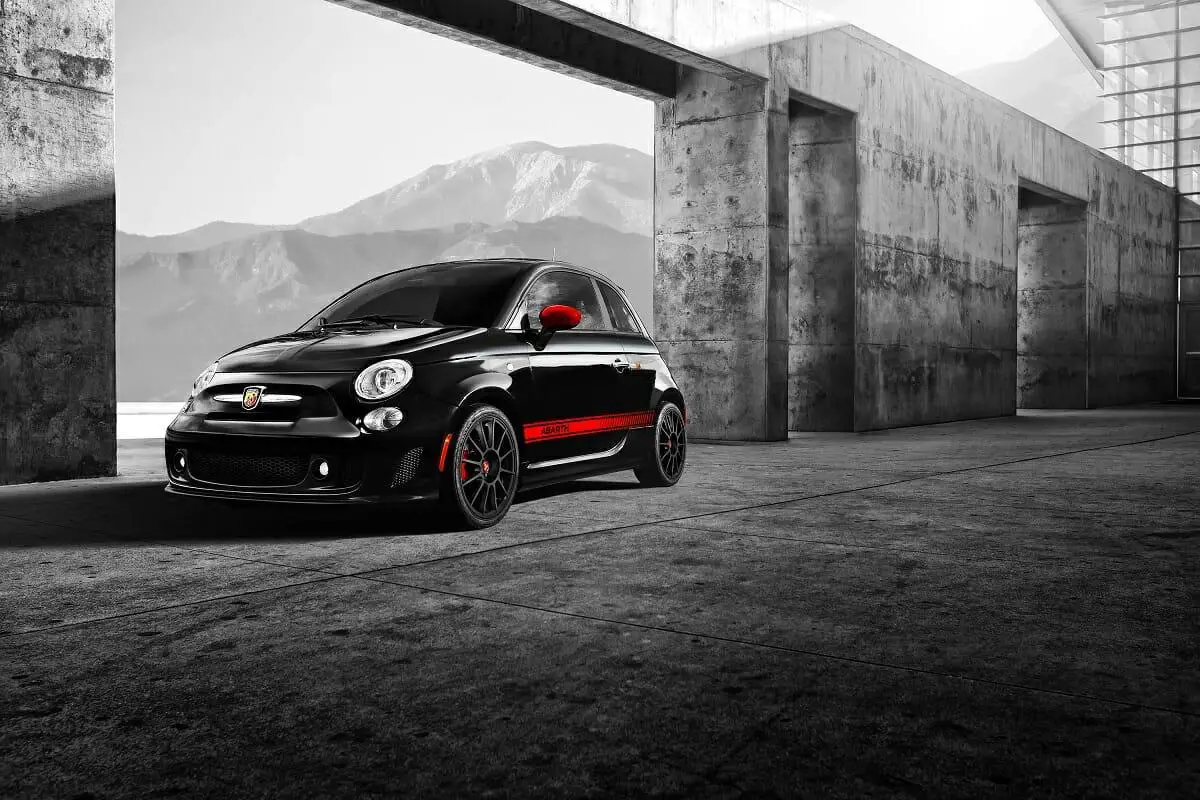 Fiat 2019 Abarth 500 - Foto de Stellantis