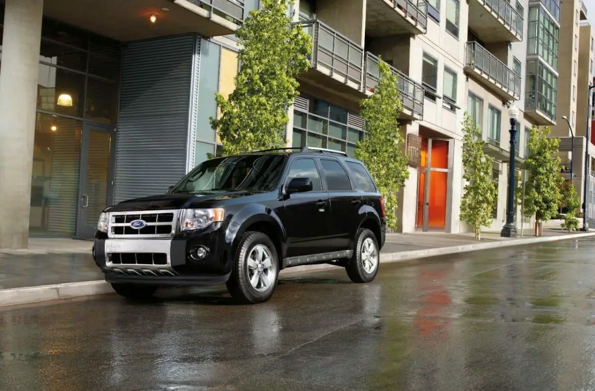 Ford Escape 2012 - Foto por Ford