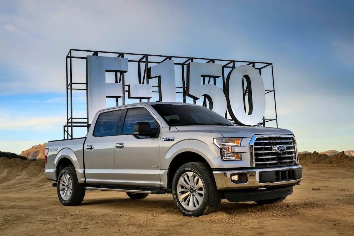 Ford F-2017 XLT 150 - Foto de Ford