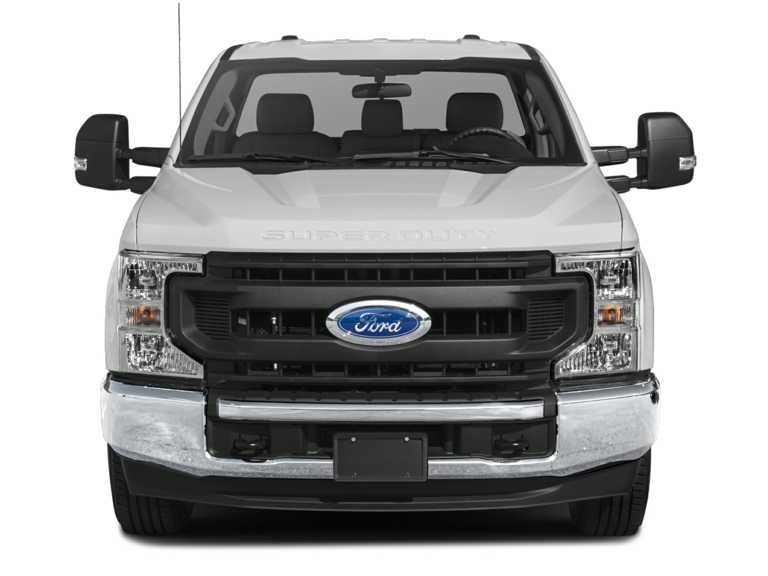 Ford F-2020 250 blanca desde la parte delantera