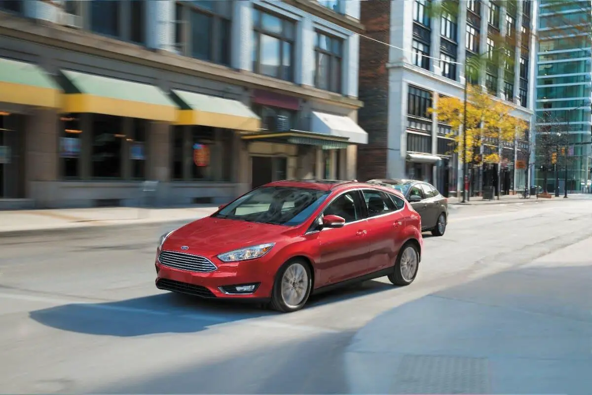 Ford Focus Titanium 2016 - Foto por Ford