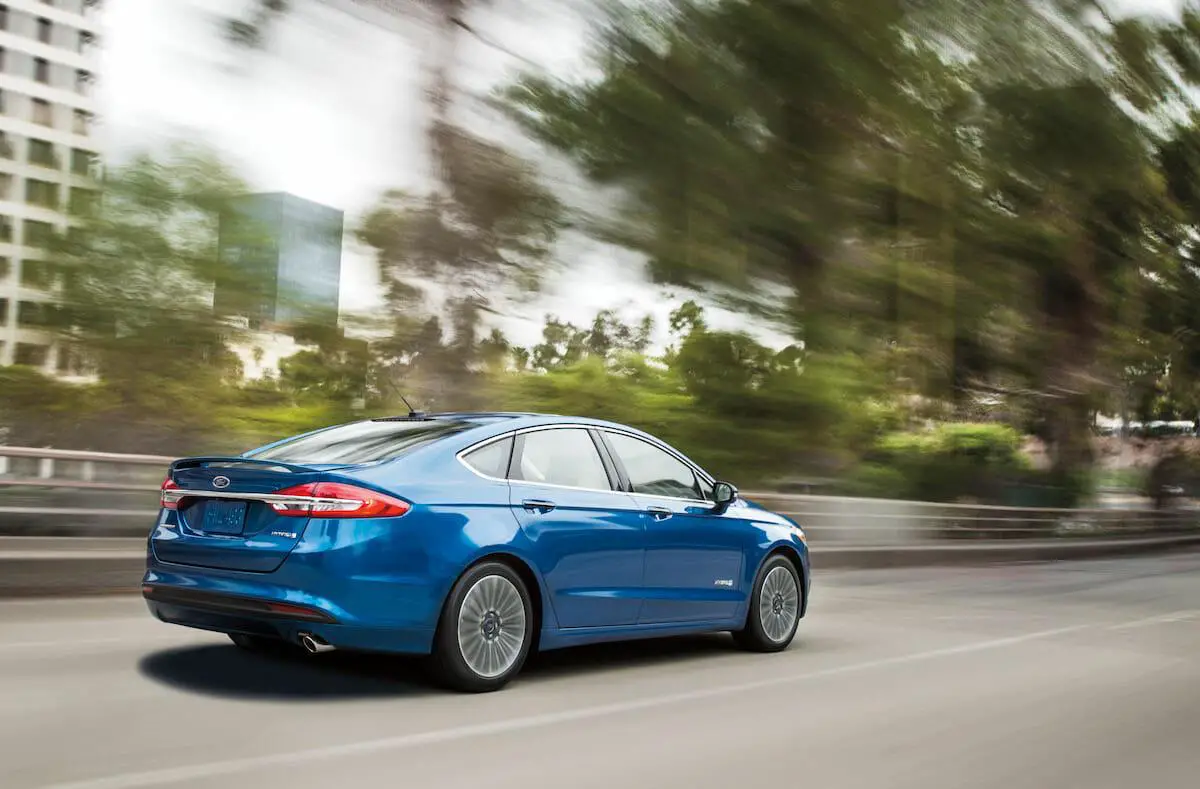 Ford Fusion Hybrid 2017 - Foto de Ford