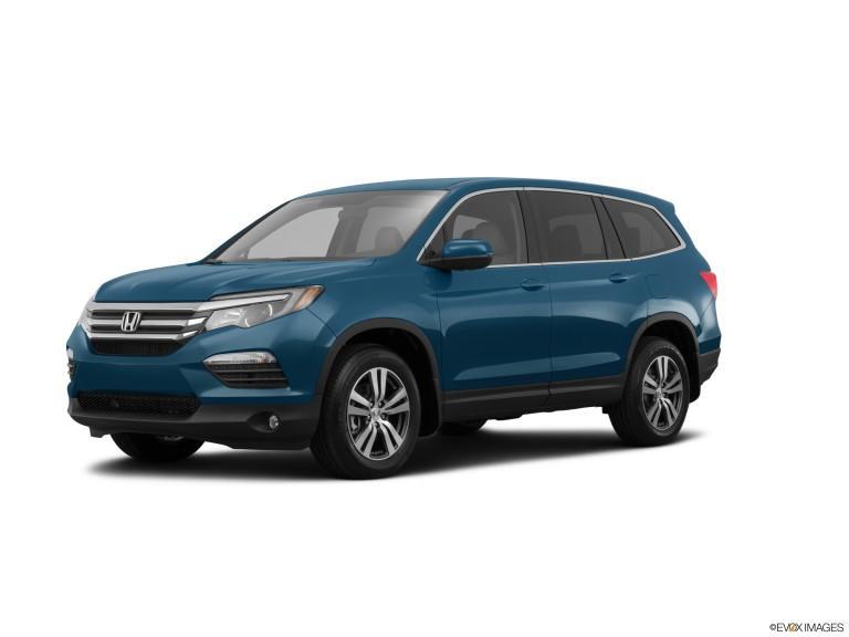 Honda Pilot 2017 azul con fondo blanco