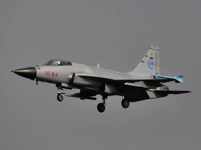 6. Chengdu FC-1 Xiaolong – MiG-21 / F-16