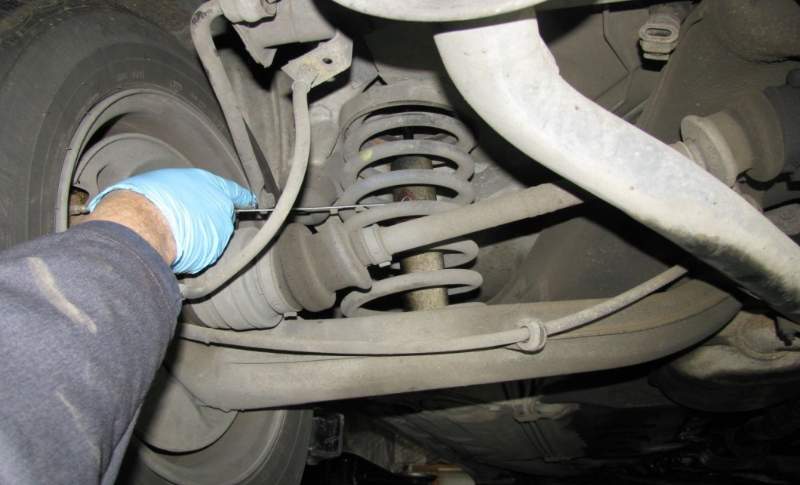 ¿Qué hace que el interior de un neumático se desgaste?