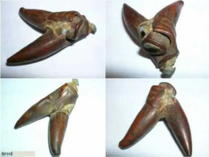 Colisión de balas en el aire en la historia