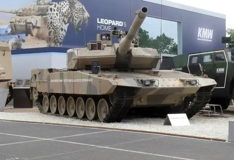 8- Leopard 2A7+ – Alemania