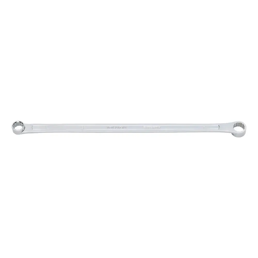 16. Llave inglesa de caja