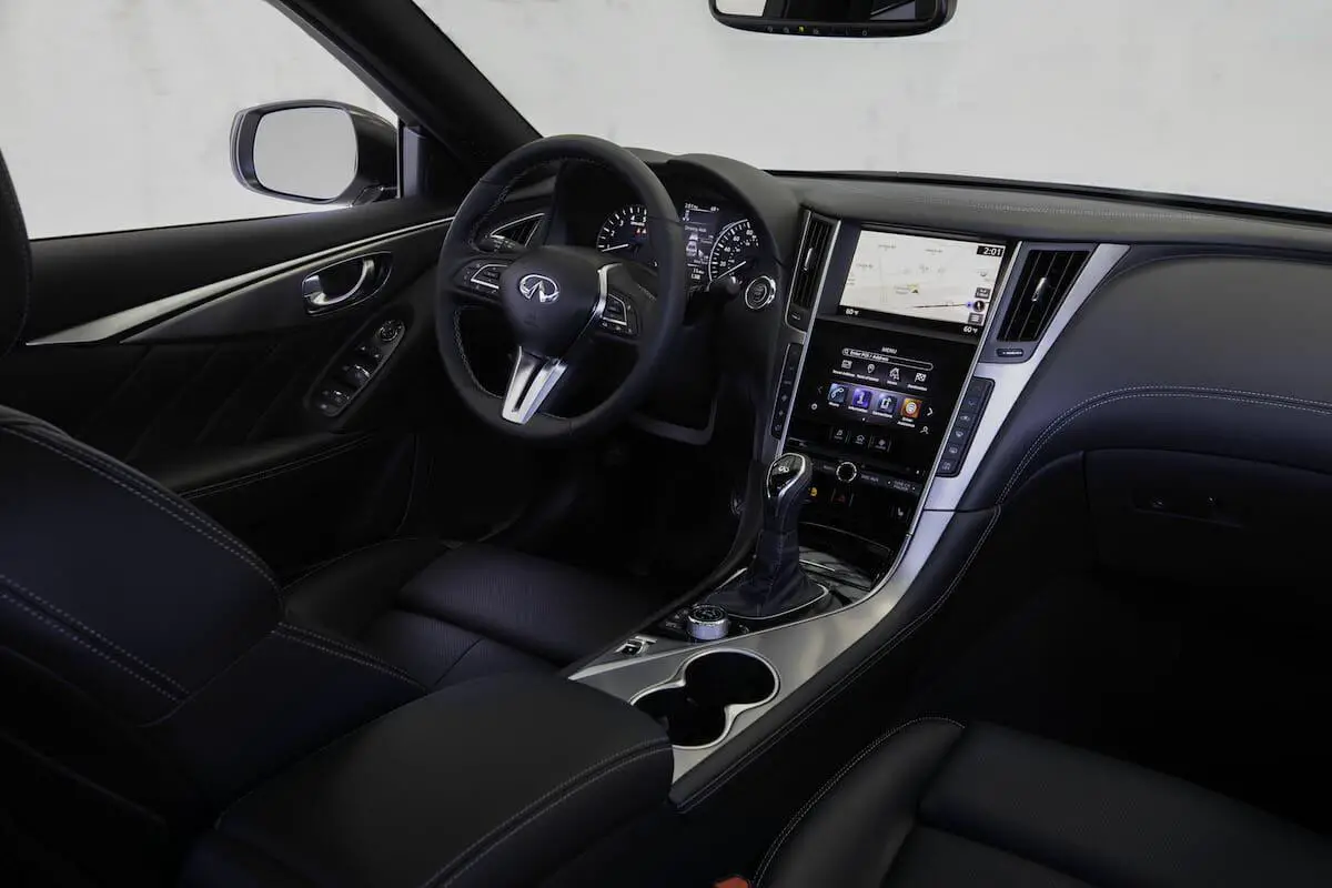 Infiniti Q2020 50 - Foto de Infiniti