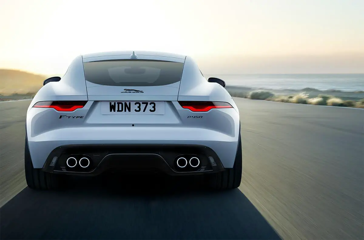 Jaguar F-Type Coupé - Foto de Jaguar