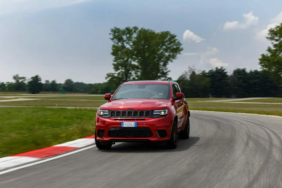 Jeep Grand Cherokee Trackhawk 2019 - Foto de Jeep