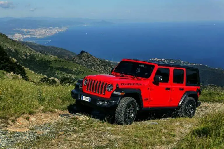 Jeep Wrangler 2018 - foto de Stellantis