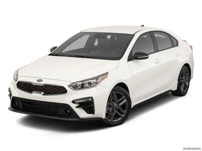 Kia Forte GT-Line 2020 blanco con fondo blanco