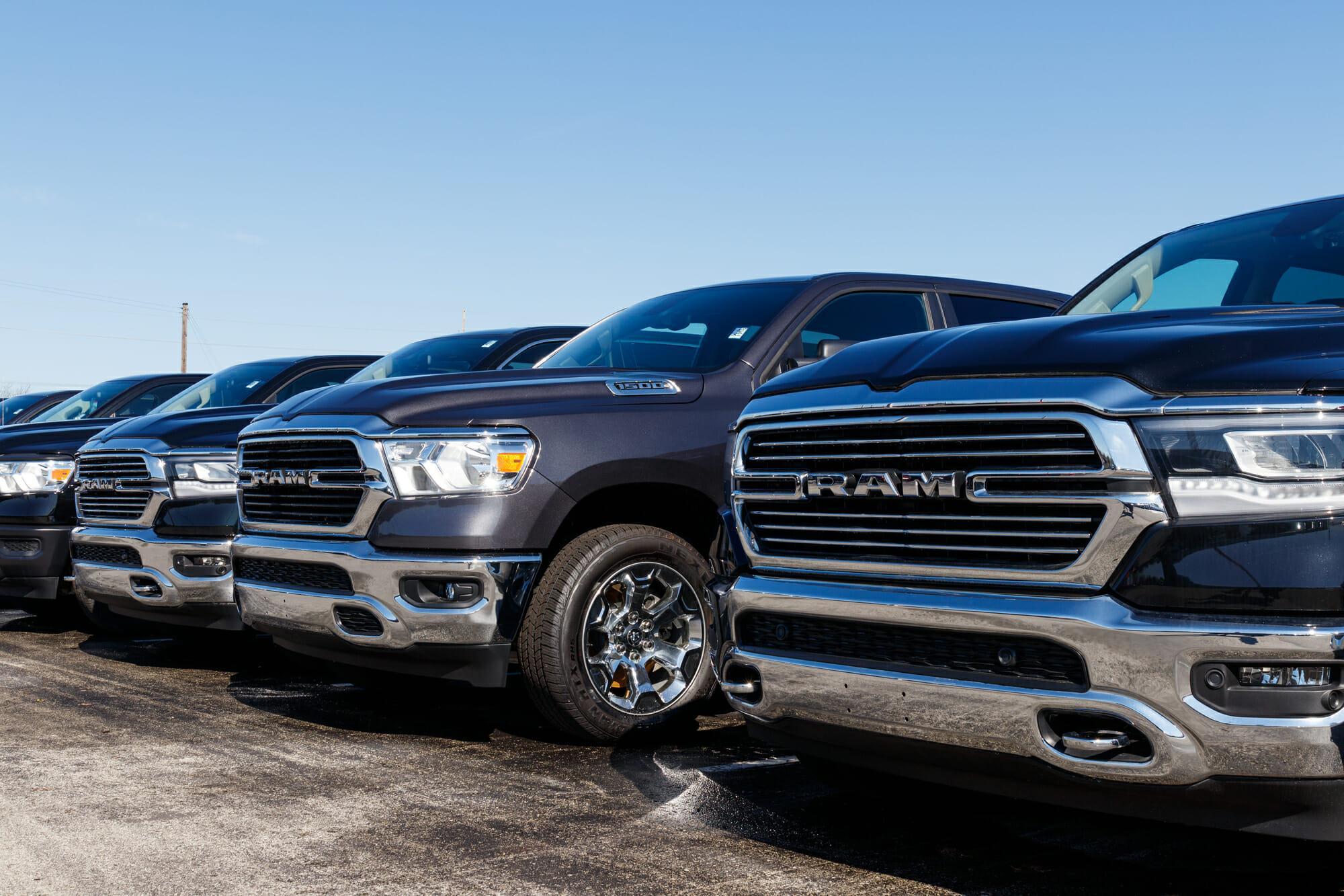 Línea de camionetas Dodge Ram - Historia del vehículo