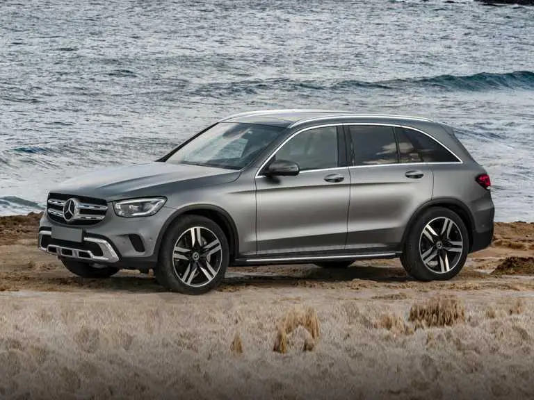 Modelo Mercedes: GLC Coupé - sobre arena 
