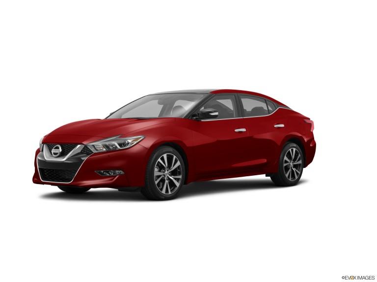Nissan Maxima 2017 rojo con fondo blanco