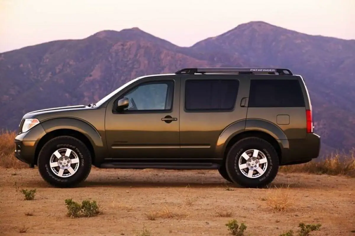 Nissan Pathfinder 2005