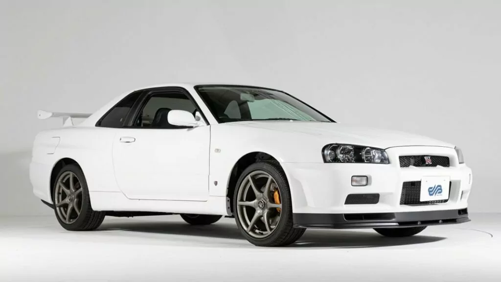 R34 Nissan Skyline GT-R