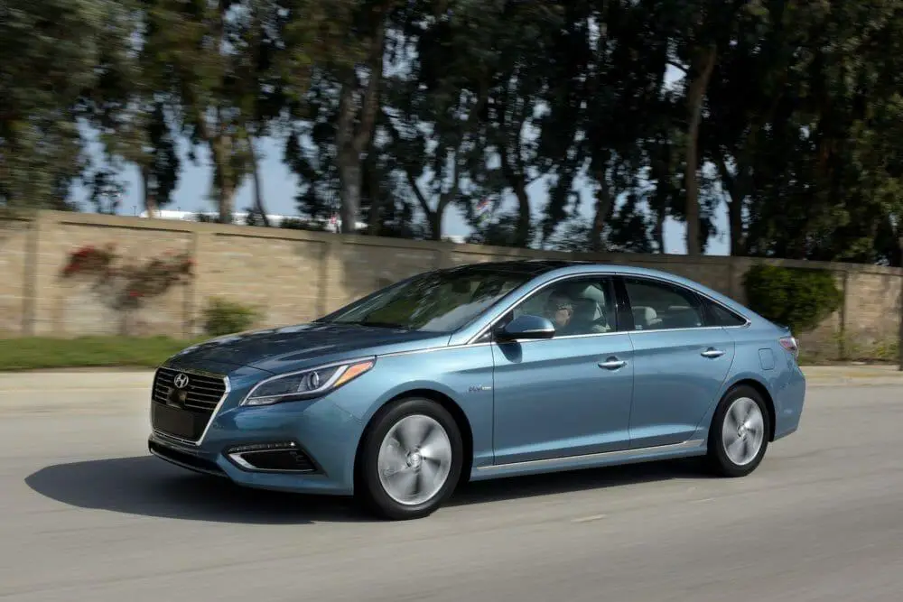 Sonata Plug-In Hybrid 2017 - Foto de Hyundai