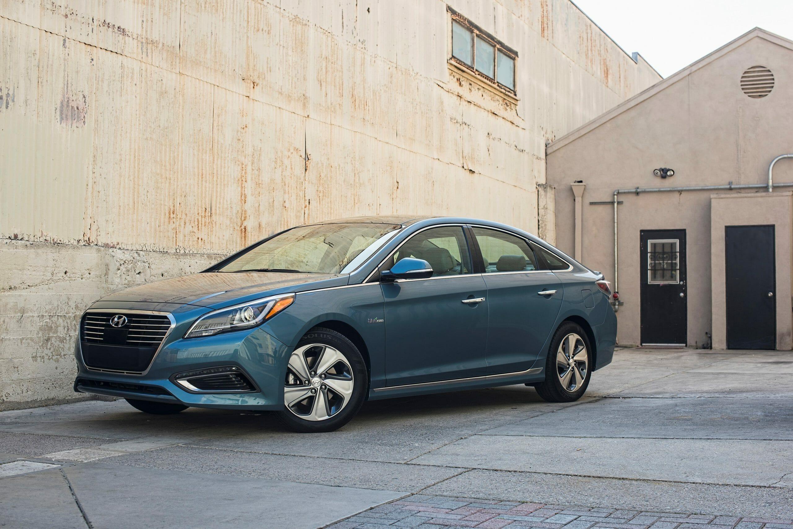Sonata Plug-In Hybrid 2017 - Foto de Hyundai