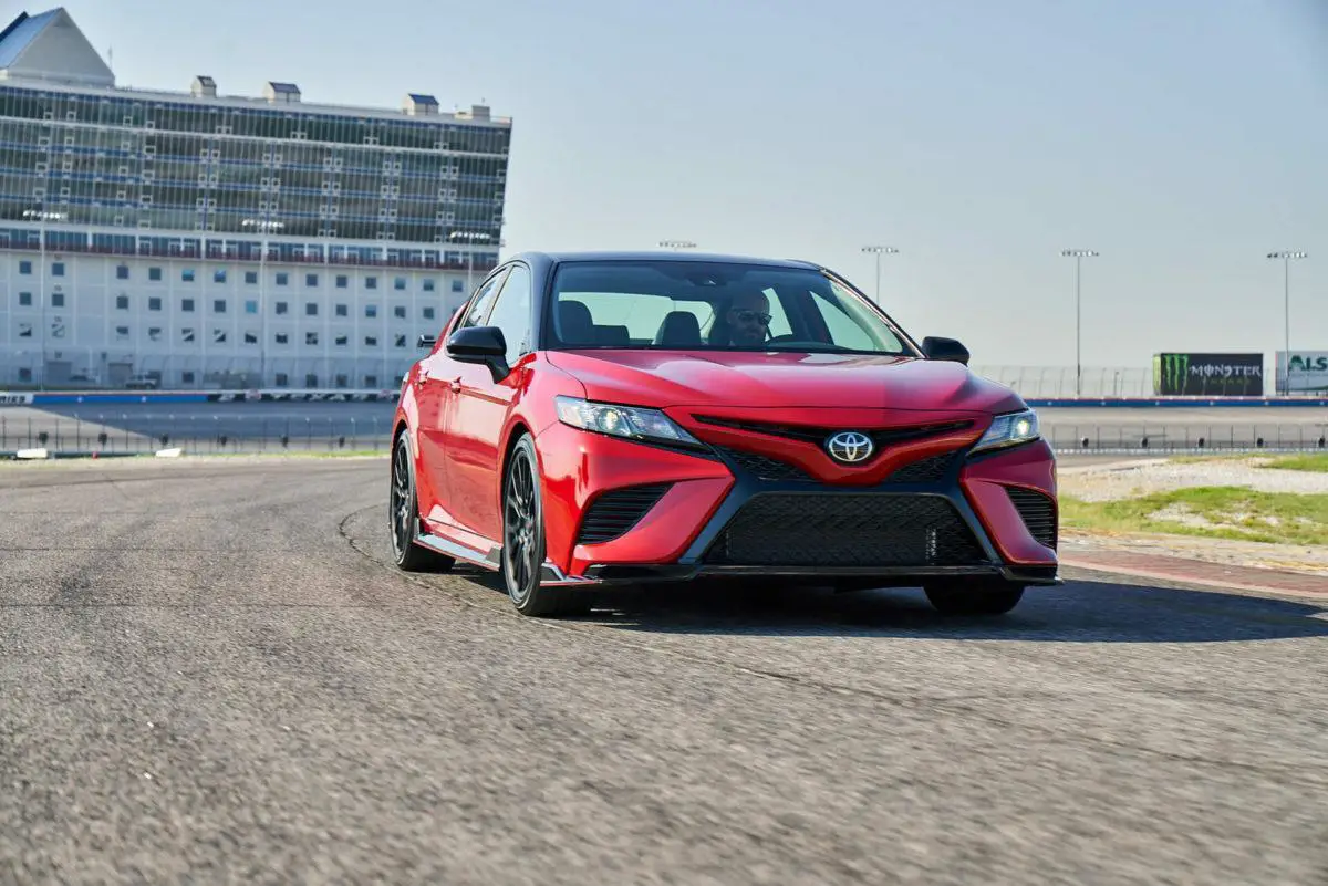 Toyota Camry 2020 - Foto de Toyota