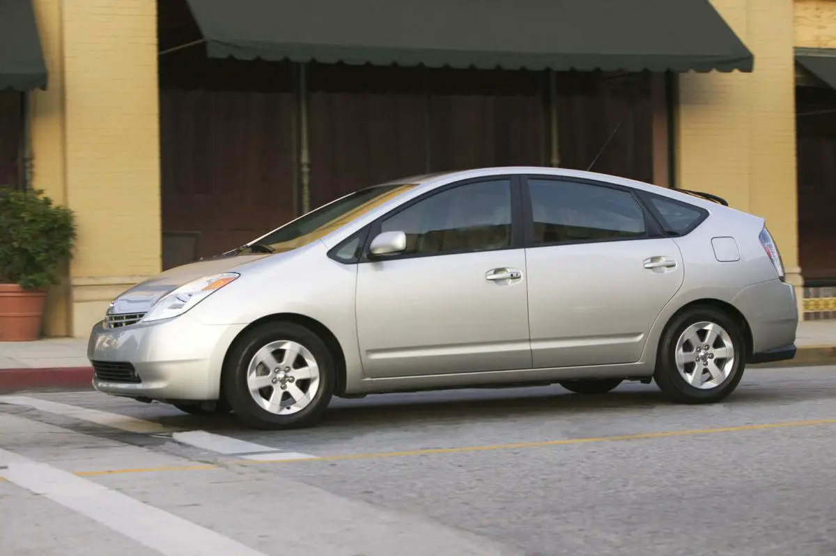 Toyota Prius 2004 - Foto de Toyota