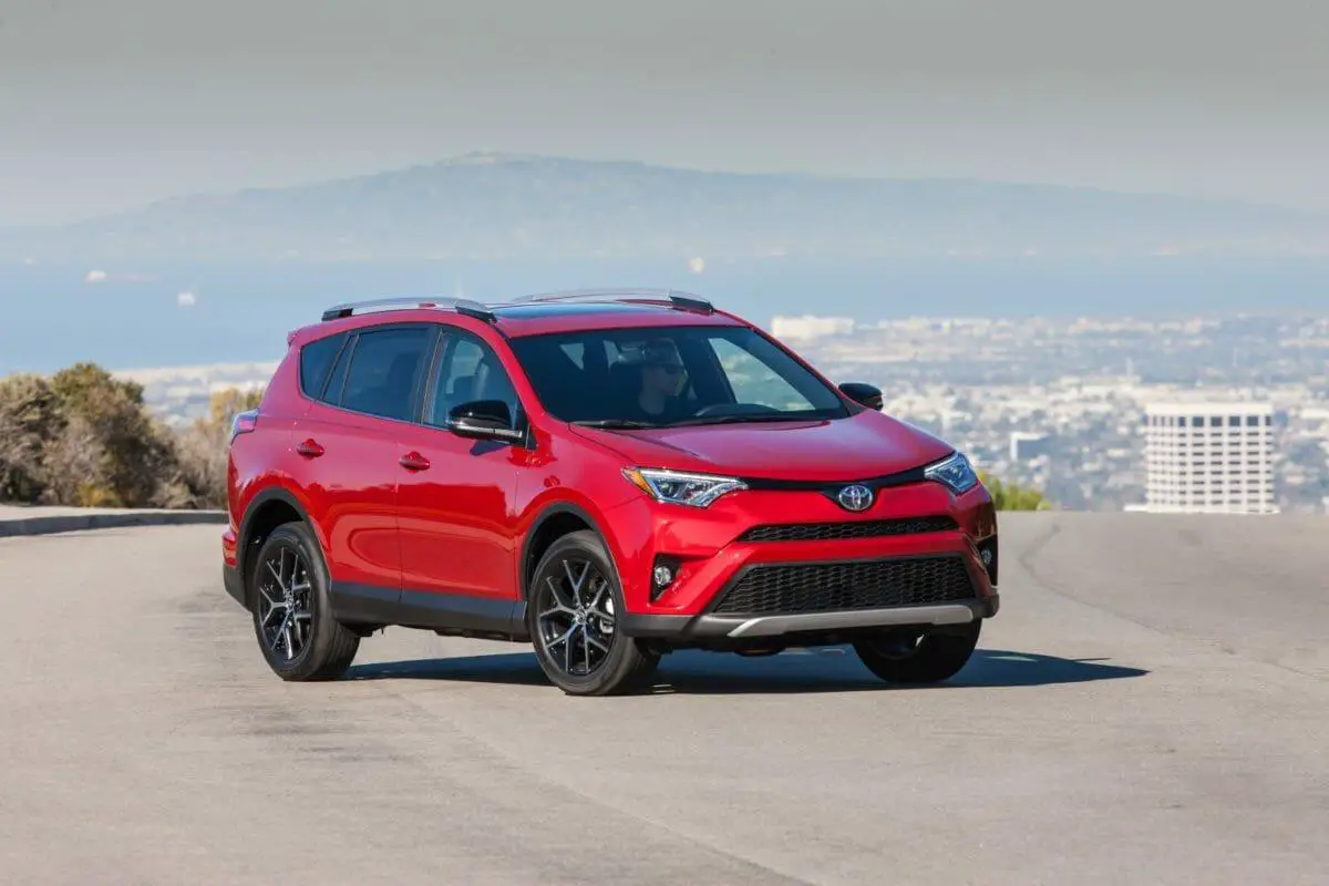 Toyota RAV2016 2017-4 - Foto de Toyota