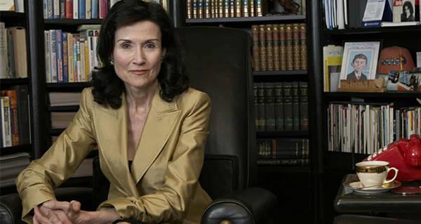 Marilyn Vos Savant (Puntuación de coeficiente intelectual: 228)